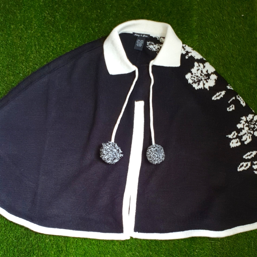 Audrey & Grace, One Size, Black and white